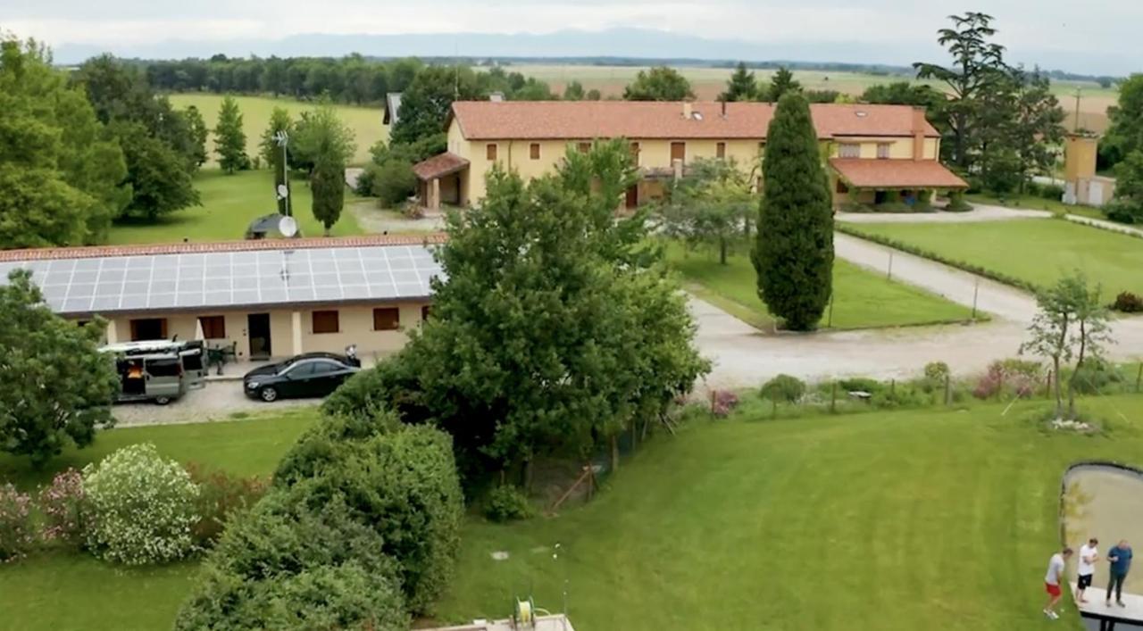 Palazzolo dello Stella Agriturismo Tenuta Regina - Glamping Luxury Lodges And Apartments מראה חיצוני תמונה