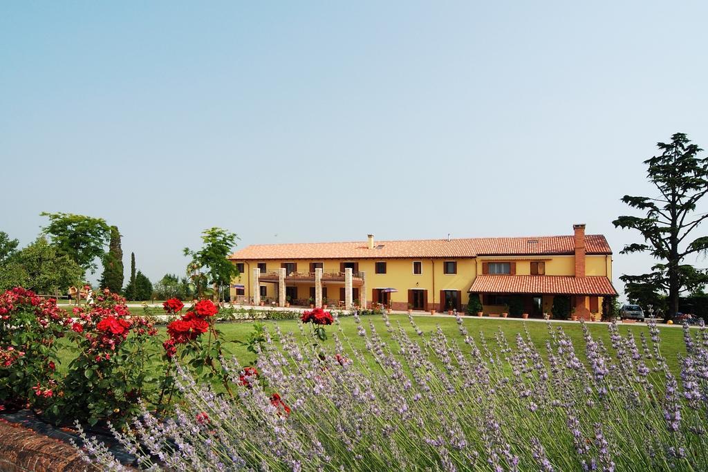 Palazzolo dello Stella Agriturismo Tenuta Regina - Glamping Luxury Lodges And Apartments מראה חיצוני תמונה