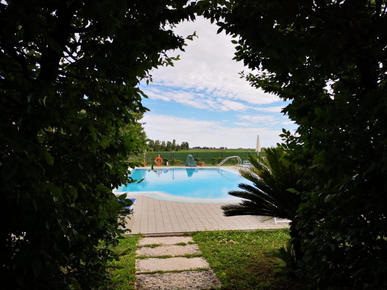 Palazzolo dello Stella Agriturismo Tenuta Regina - Glamping Luxury Lodges And Apartments מראה חיצוני תמונה