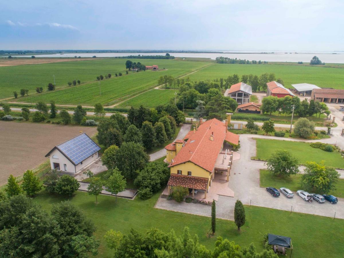 Palazzolo dello Stella Agriturismo Tenuta Regina - Glamping Luxury Lodges And Apartments מראה חיצוני תמונה