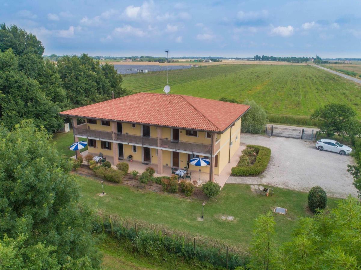 Palazzolo dello Stella Agriturismo Tenuta Regina - Glamping Luxury Lodges And Apartments מראה חיצוני תמונה