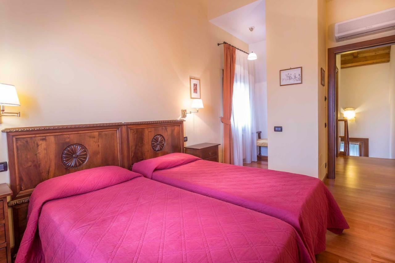 Palazzolo dello Stella Agriturismo Tenuta Regina - Glamping Luxury Lodges And Apartments מראה חיצוני תמונה