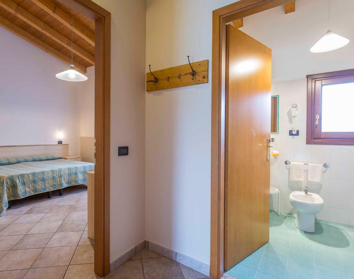 Palazzolo dello Stella Agriturismo Tenuta Regina - Glamping Luxury Lodges And Apartments מראה חיצוני תמונה